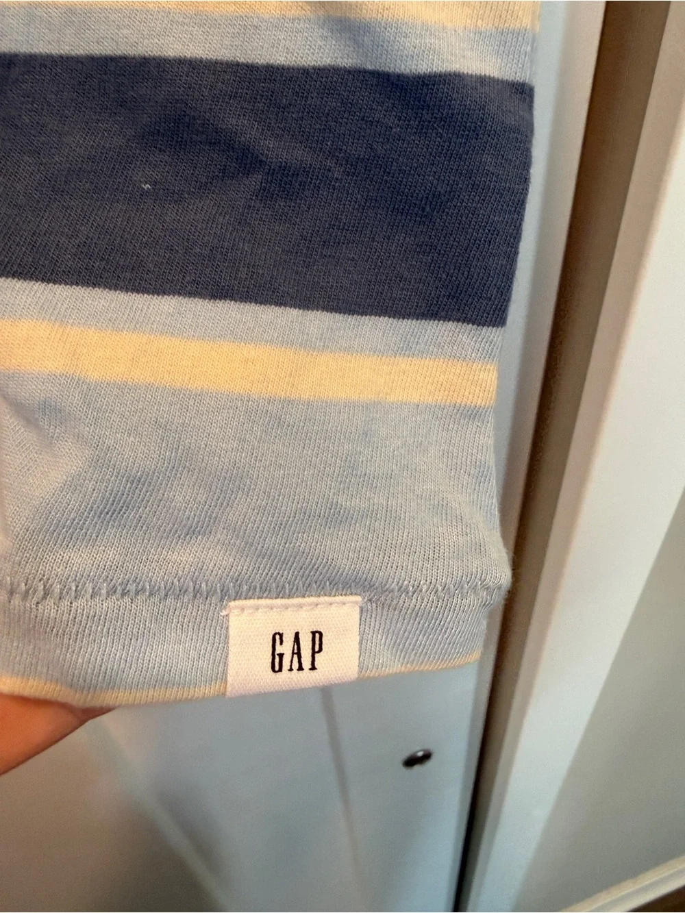 GAP Boy’s Blue Striped Pocket Tee-size XXL-NWT